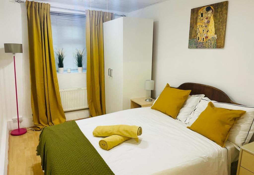 Cosy Flat Close To East Finchley Station London Exterior photo